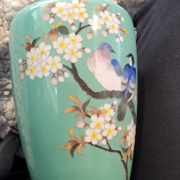 Japanese Cloisonne Enamel Vase Floral Bird Motif late 19th/Early 20th Century - Picture 10 of 16